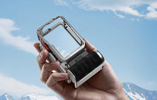 Aluminiowa klatka rozszerzająca z uchwytem i dodatkowymi przyłączami Puluz dla DJI Osmo Action 6
