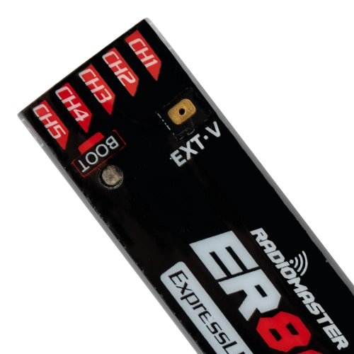 Odbiornik RadioMaster ER8G 2,4 GHz ELRS PWM